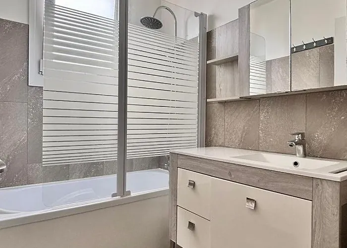 L'alizé, Charmante Maison Avec Balcon Et Patio 4* Les Sables-dʼOlonne