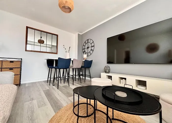 L'alizé, Charmante Maison Avec Balcon Et Patio